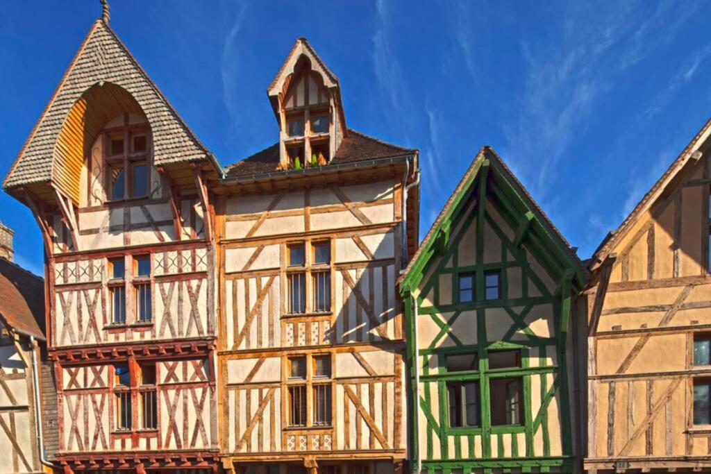 Colibri Studio Coeur De Ville Mon Groom Troyes Exteriör bild